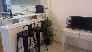 Interior - Elena's Guest House Apartment (Pafos)