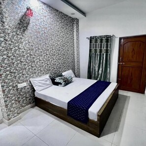 Superior-Doppelzimmer, Balkon, Stadtblick | Kostenloses WLAN
