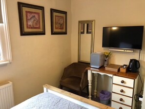 Premium Double Room, Ensuite (CarriageRoom)