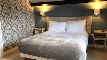 Kamar Double Premium, ensuite, pemandangan kebun | Meja kerja dan Wi-Fi gratis