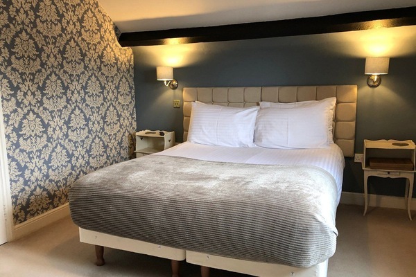 Premium Double Room, Ensuite, Garden View | Desk, WiFi (free)