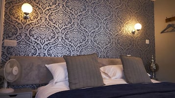 Premier Double Room, Ensuite, Garden View (Coachman) | Desk, free WiFi