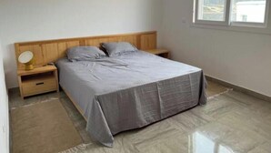 3 camere, accesso a Internet, lenzuola