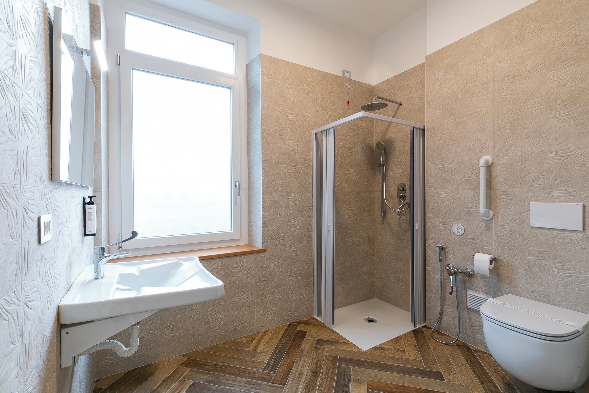 Deluxe eenpersoonskamer (Rigoletto) | Badkamer