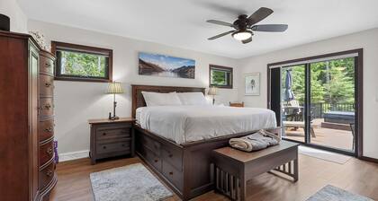 Dog Friendly home in Baileys Harbor near Cana Island Lighthouse