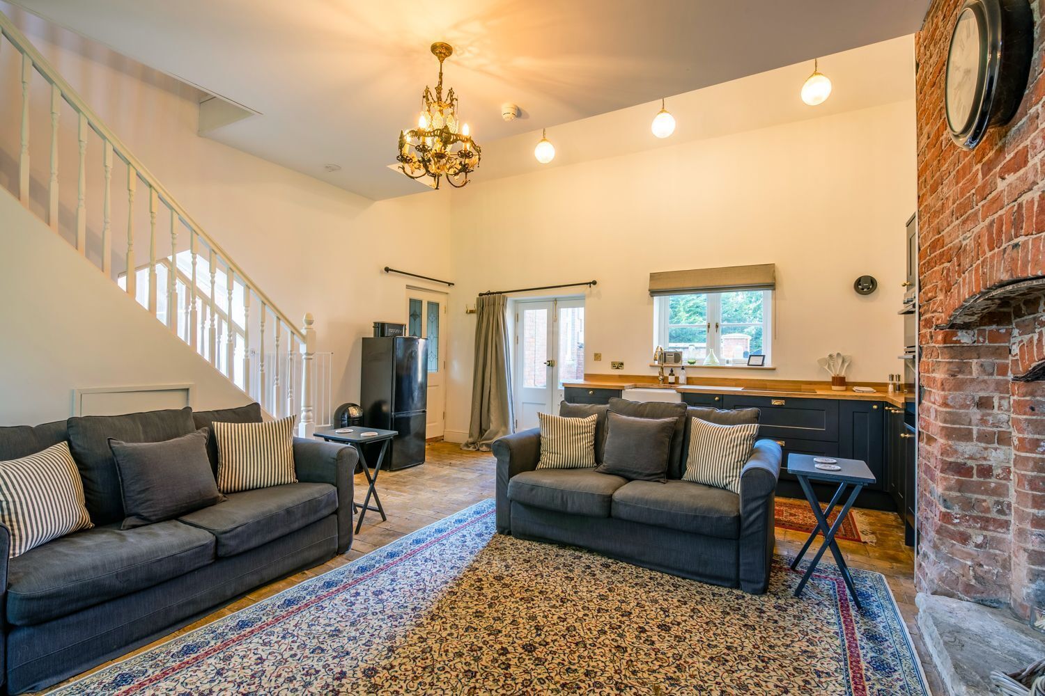 TV, fireplace, video games, DVD player