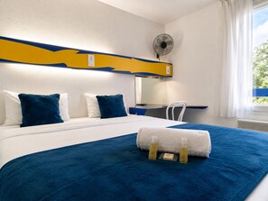Habitación doble, vista al patio | Wifi gratis 