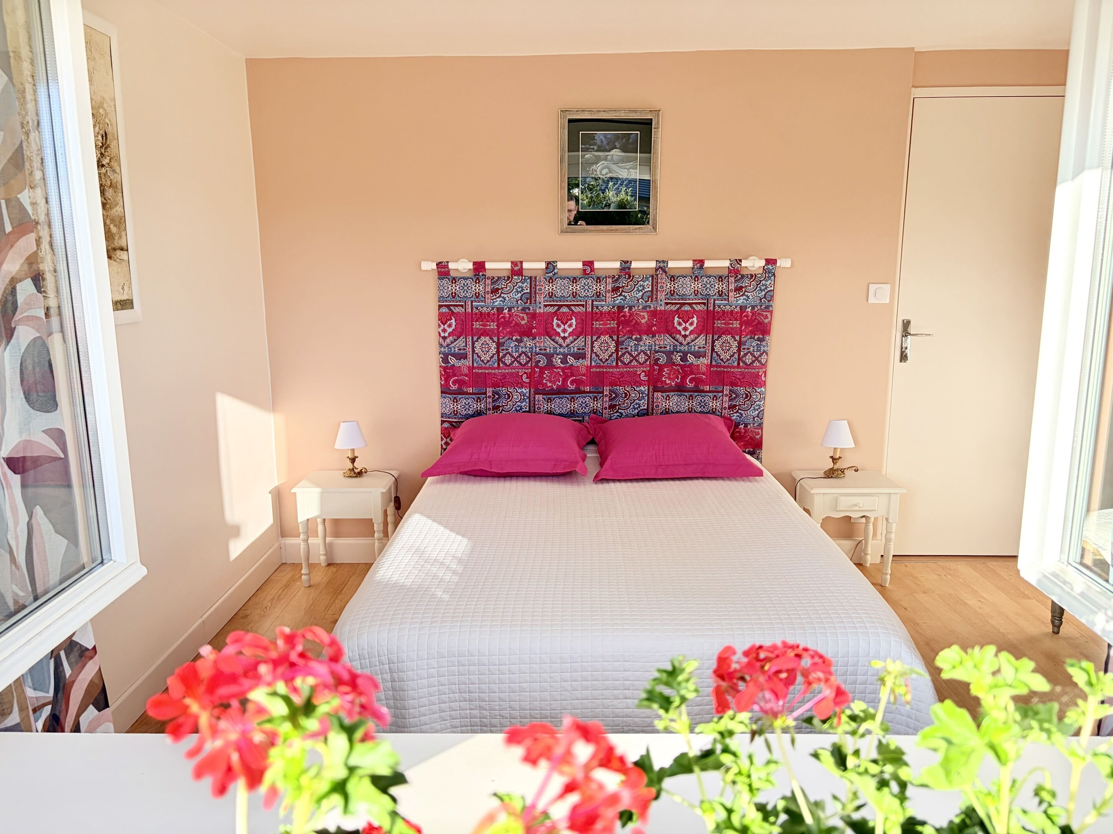 2 bedrooms, iron/ironing board, WiFi