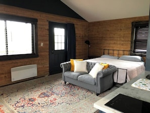 Room - Jack Cabin - Views, Hot Tub, Fire Pit & Outdoors! (Thompson)