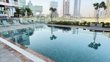Kolam renang outdoor