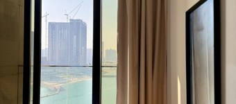 Vista Tower 1