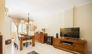 CostaKey-2026-Cadiz-Poeta-Nieto-1-MDA-007 - Large Beachfront Apartment - Cádiz (Cádiz)