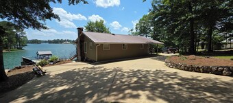 Wonderful 5-bedroom Lake House on Lake Martin