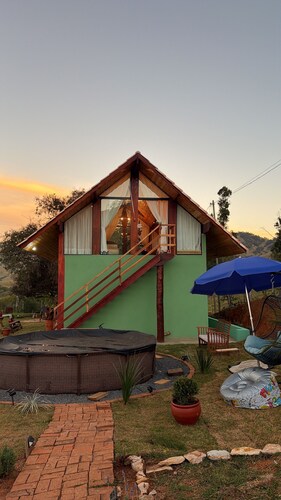 Country house for relaxation!! 3 bedrooms, swimming pool, fishing lake, fully equipped kitchen.