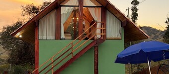 Country house for relaxation!! 3 bedrooms, swimming pool, fishing lake, fully equipped kitchen.