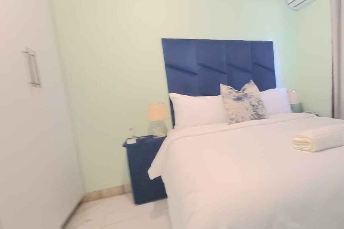 Kamar Double Comfort, pemandangan kebun | Seprai katun Mesir, seprai premium, dan meja kerja