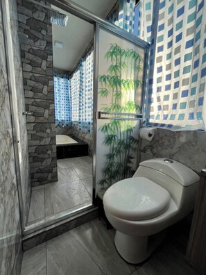 Bathroom - Hotel Palmeras (Joya de los Sachas)