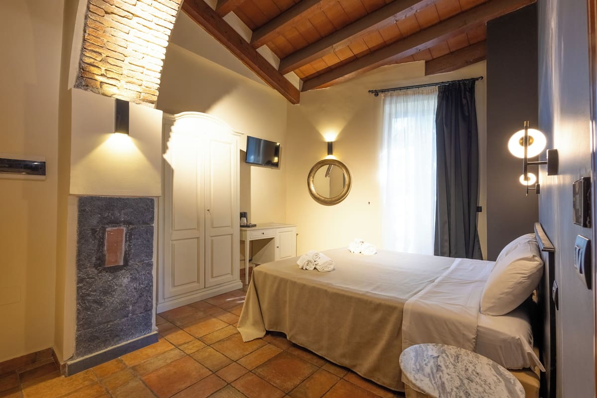 Chambre supérieure double, vue sur le jardin | Minibar, coffre-fort, rideaux d’obscurcissement