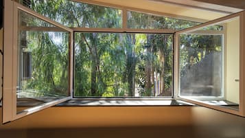 Junior Suite, Garden View | Garden view
