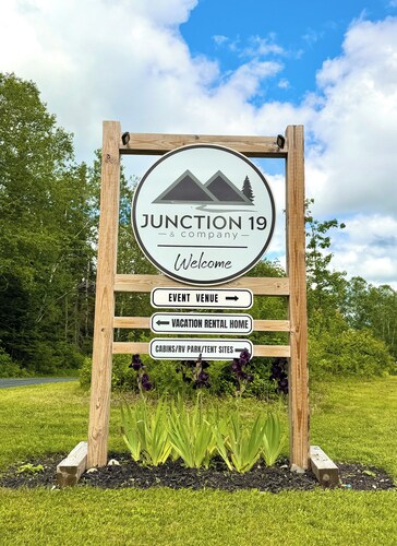 Junction 19 & Co - Upper Site #2 - Full Service RV / Tent Camping Site