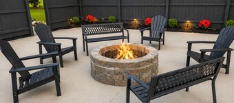 6 King Beds!,  Basketball and Pickleball Courts, Game Room, Bar, Pool, FirePit
