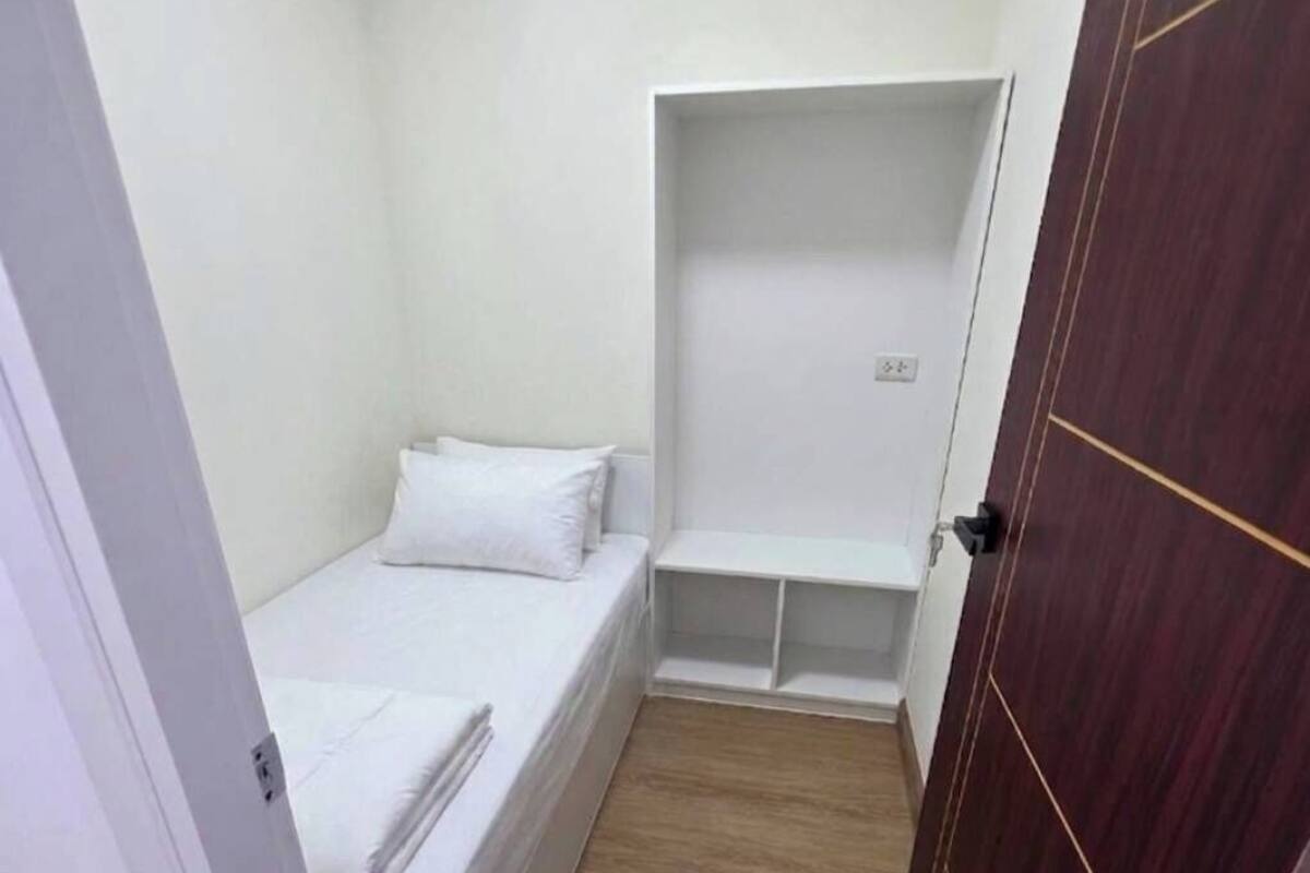 Basic Single Room