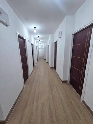Basic Single Room | Interior - Hotel Backpack   BTS Punnawithi PKK2 (Bangkok)