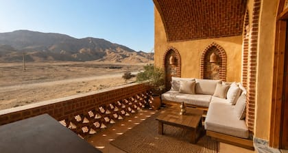 Prime 2027 Eclipse Spot! Oasis with Pool and Rooftop near Valley of the Queens