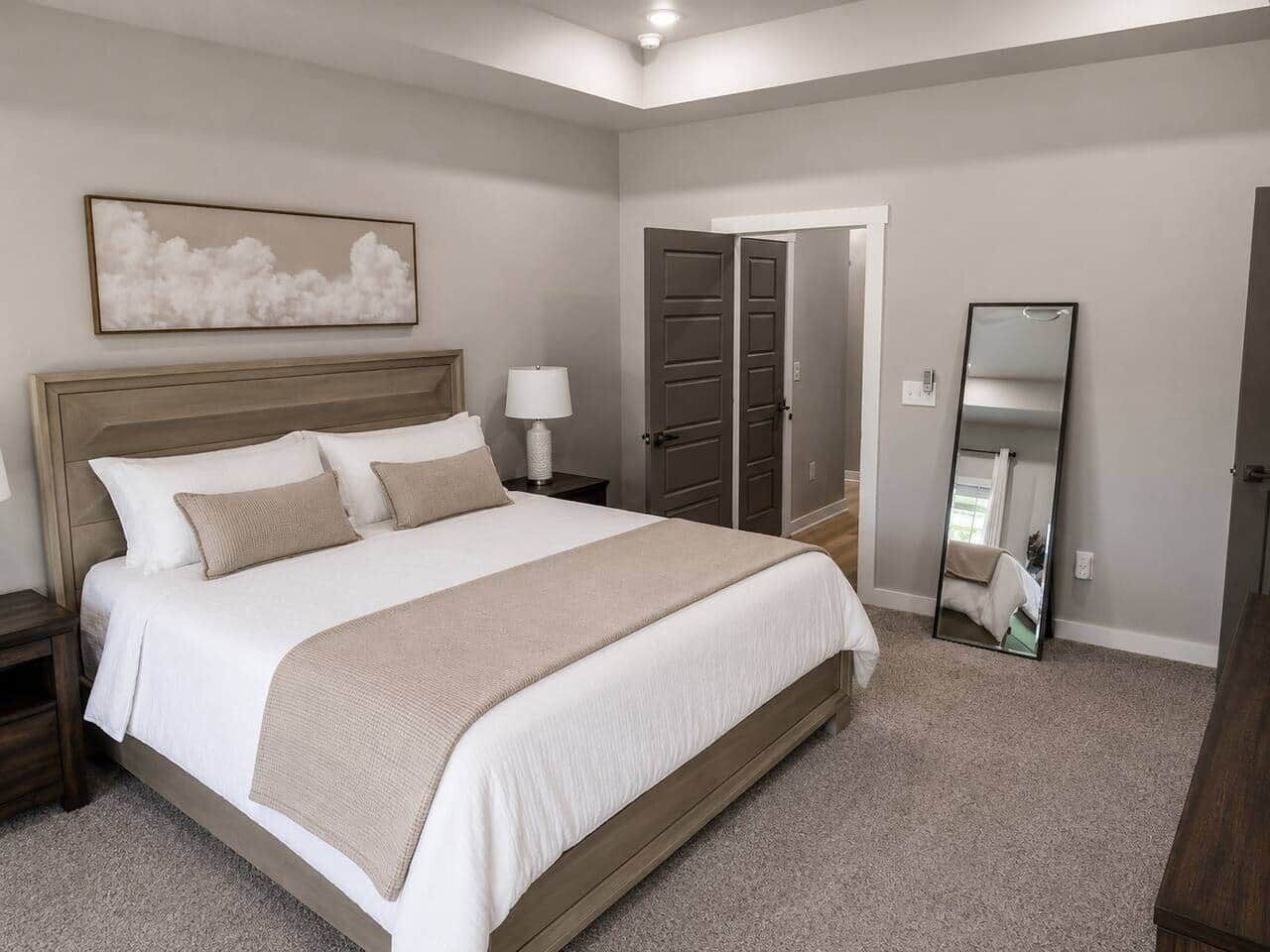 3 bedrooms, iron/ironing board, WiFi
