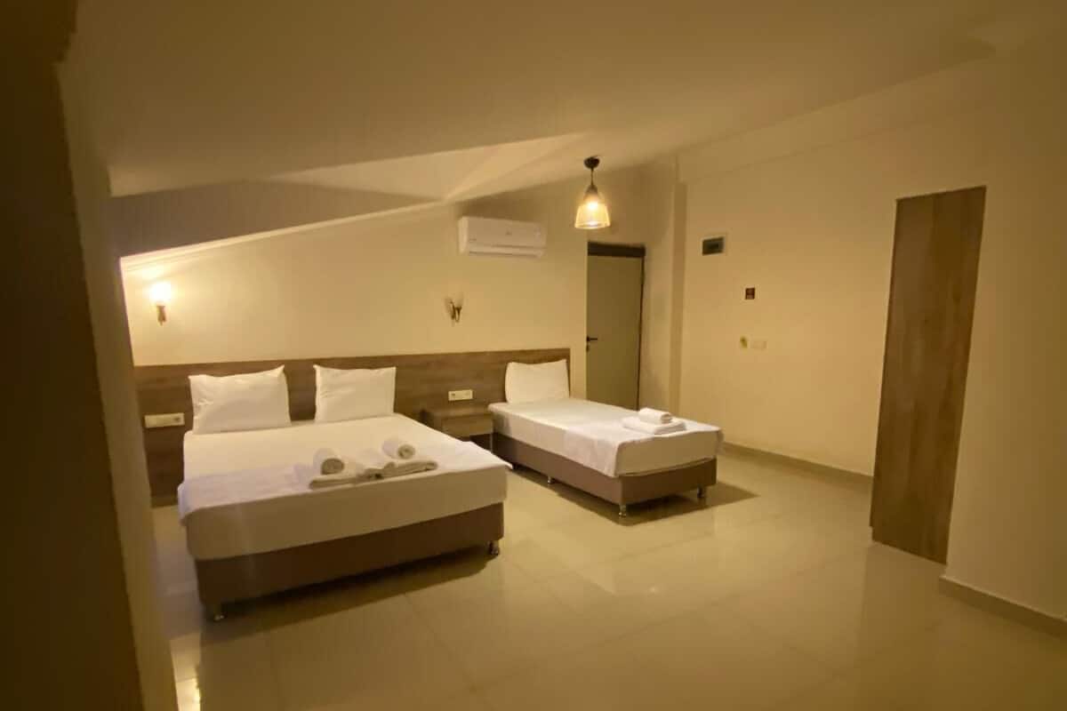 Dúplex familiar, balcón, vista a la montaña | Espacio para trabajar con laptop y wifi gratis