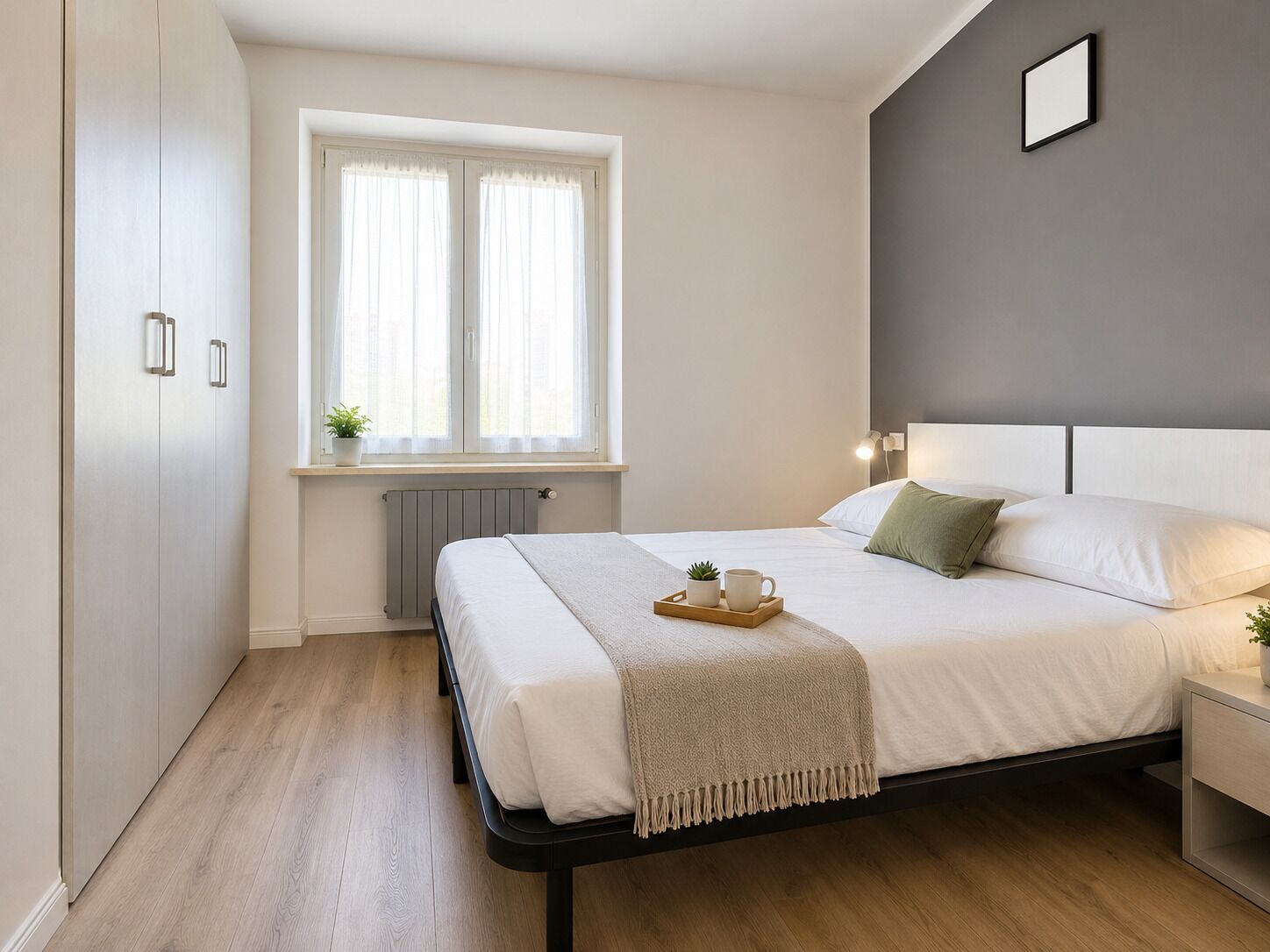 Free WiFi, bed sheets