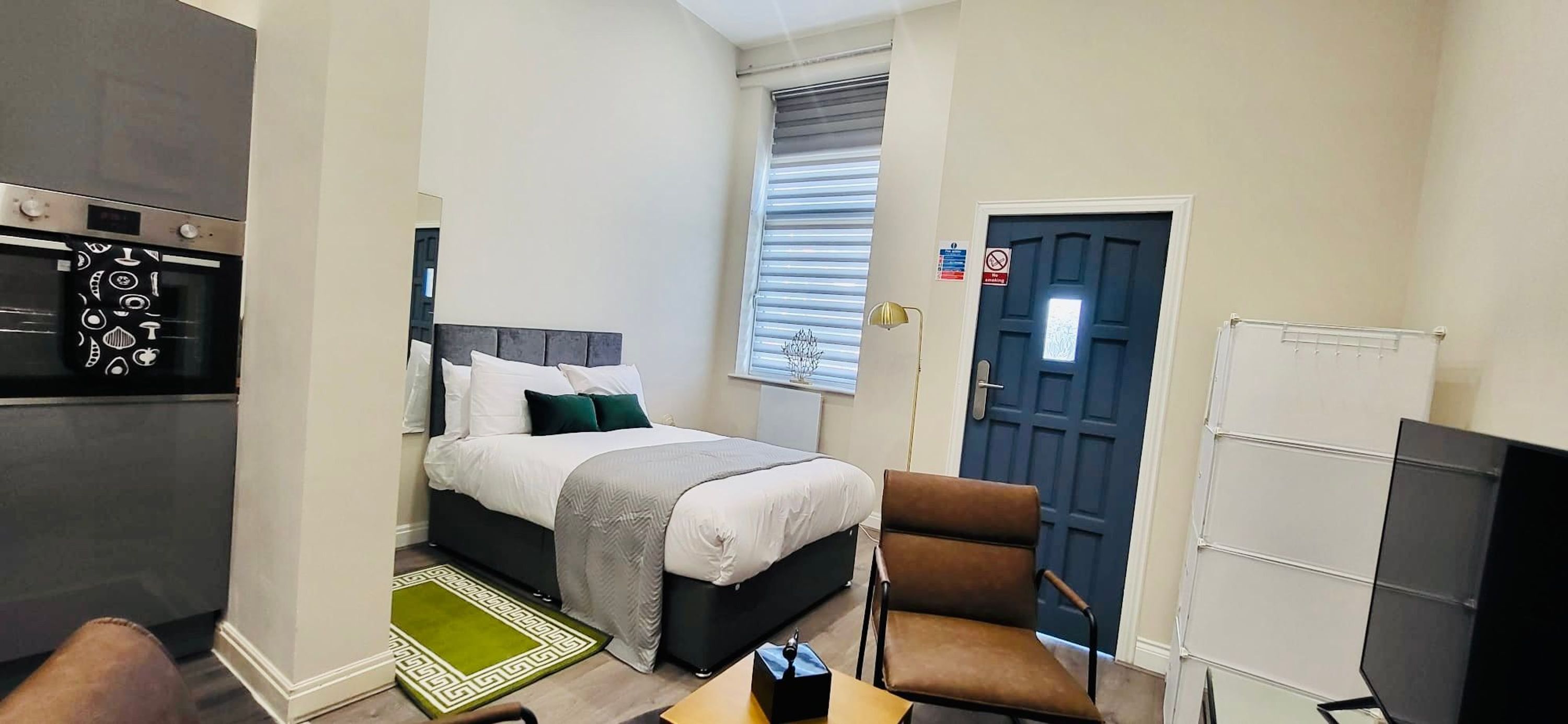 1 bedroom, desk, iron/ironing board, free WiFi