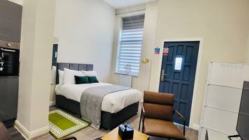1 bedroom, desk, iron/ironing board, free WiFi