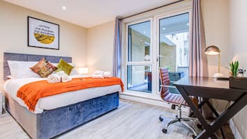 Desk, iron/ironing board, free WiFi, bed sheets