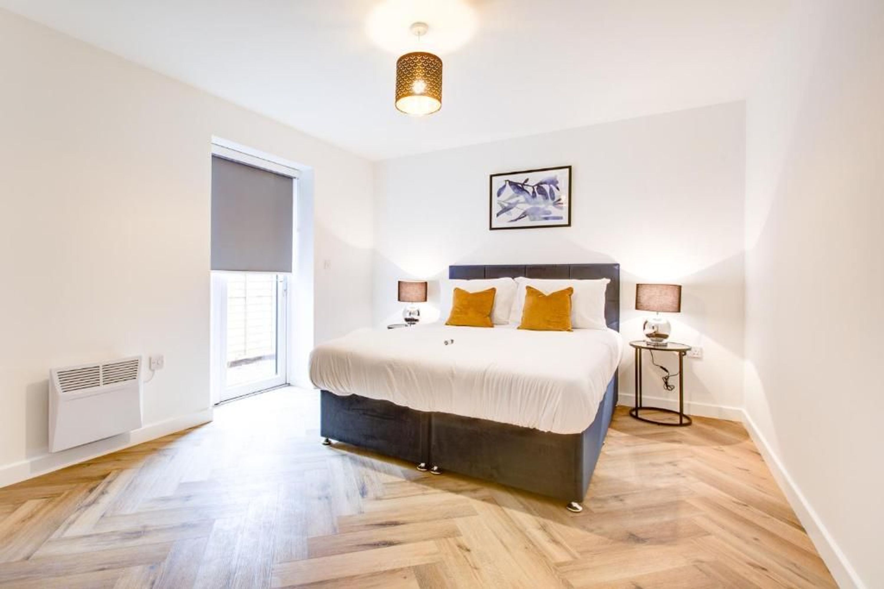 2 bedrooms, desk, iron/ironing board, WiFi (free)