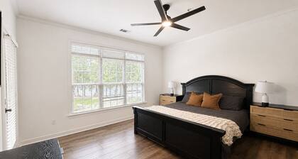 Lake Marion Condo, Boat Slip Included, Pet Friendly