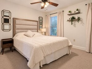 Room - 2-bed full kitchen, Downtown Ellicottville-Loft 12 (Ellicottville)