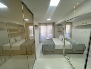 Departamento | Cortinas blackout, tabla de planchar con plancha y wifi gratis 