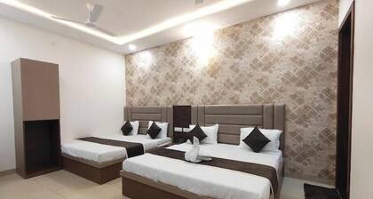 Amrit Bliss B&B Near Golden Temple