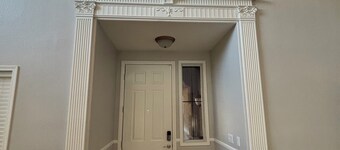 Spacious 5-bedroom house with AC in marvelous North Las Vegas