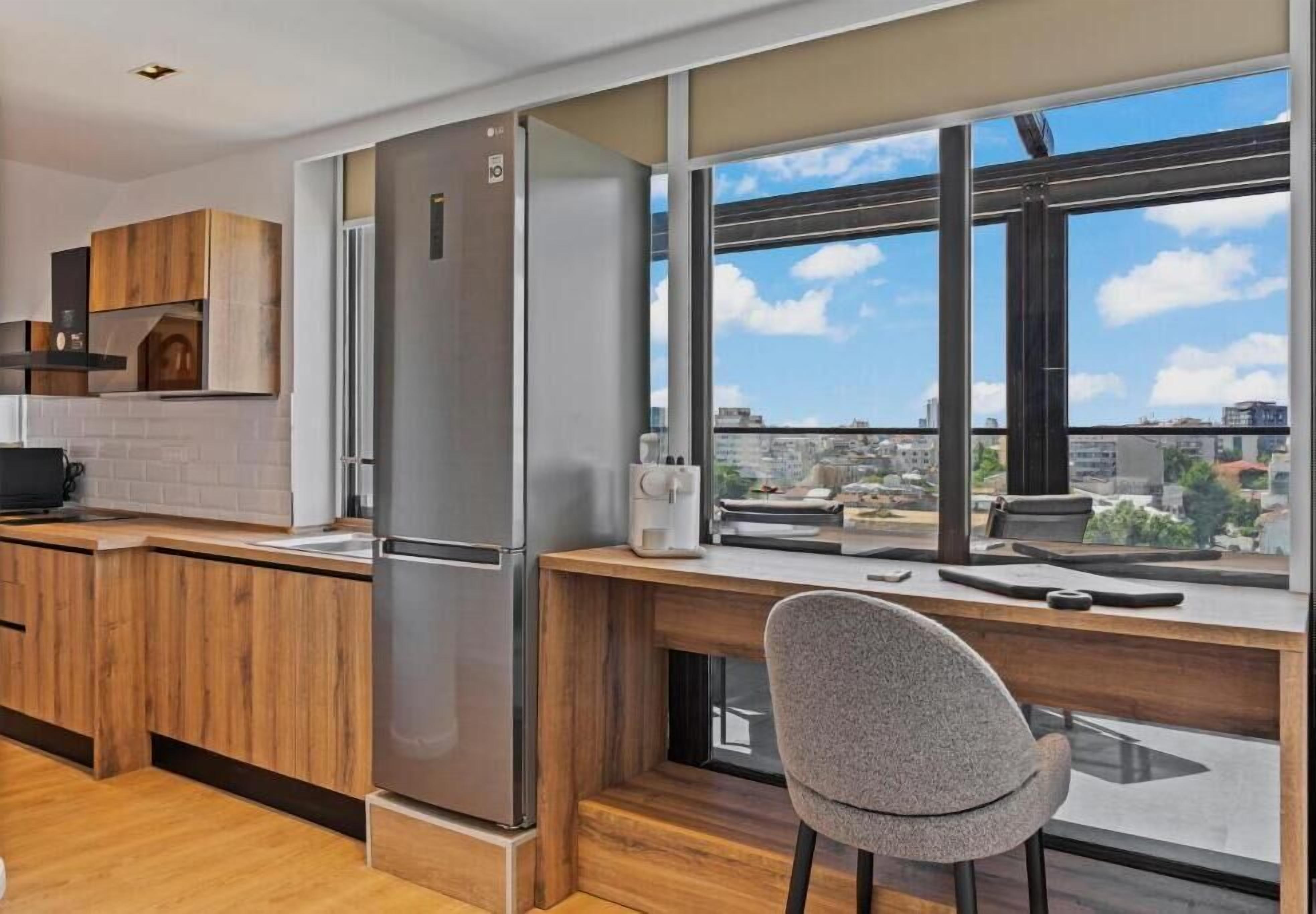 Luxury-Penthouse, Stadtblick | Eigene Küche