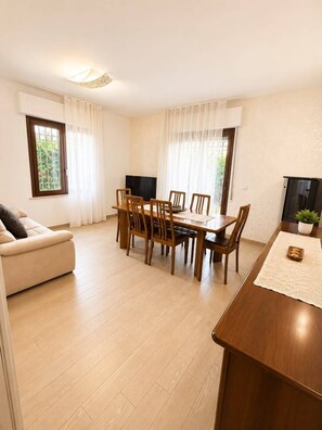 Interior - Camelia House (Pescara)