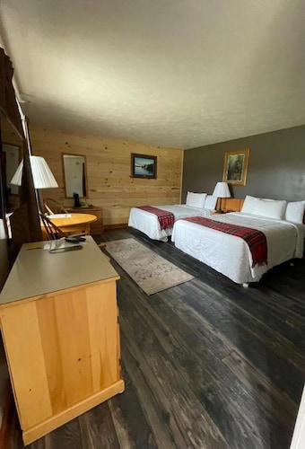 The Spillover Motel