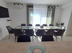 Villa (Villa Bribir - With Heated Pool, Jacu) | Esszimmer