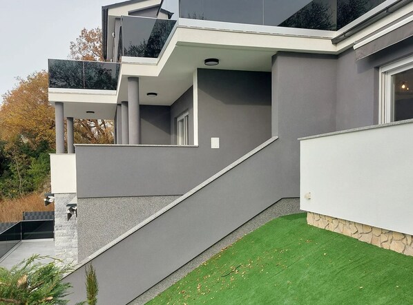 Villa (Villa Bribir - With Heated Pool, Jacu) | Exterior