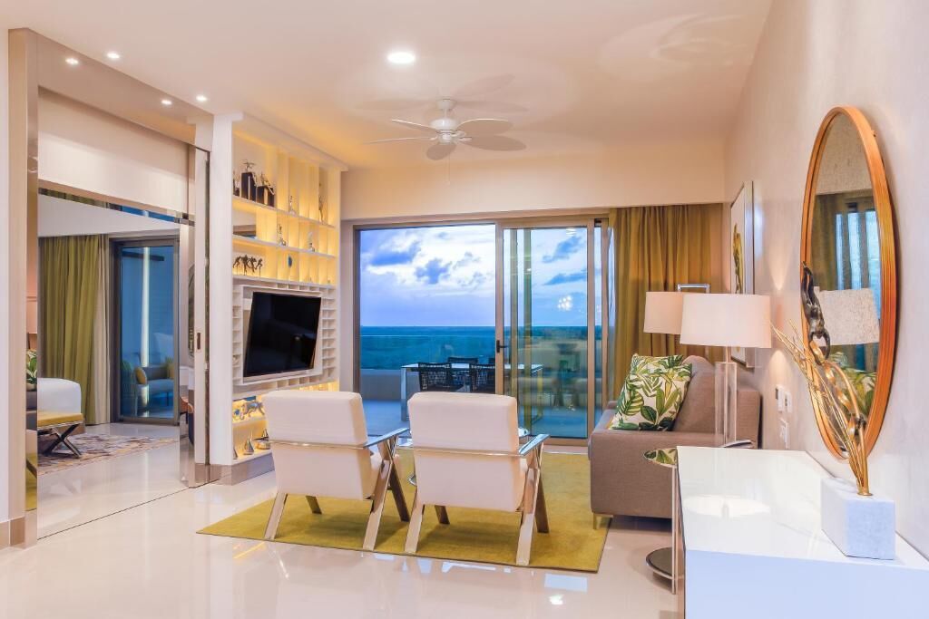 5-star Luxury Beachfront Stunning 3-bedroom Penthouse In Garza Blanca Cancun - Cancún