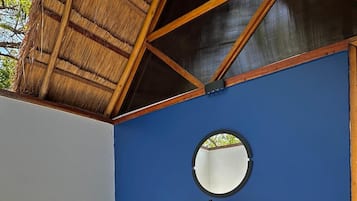 Luxury Cabin, Sea View | Bathroom | Shower, free toiletries, towels, soap