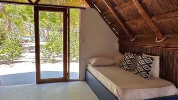 Luxury Cabin, Sea View | Interior