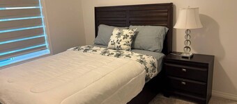 Cozy beautiful 2 beds for pace of mind in great neighborhood in Calgary SE
