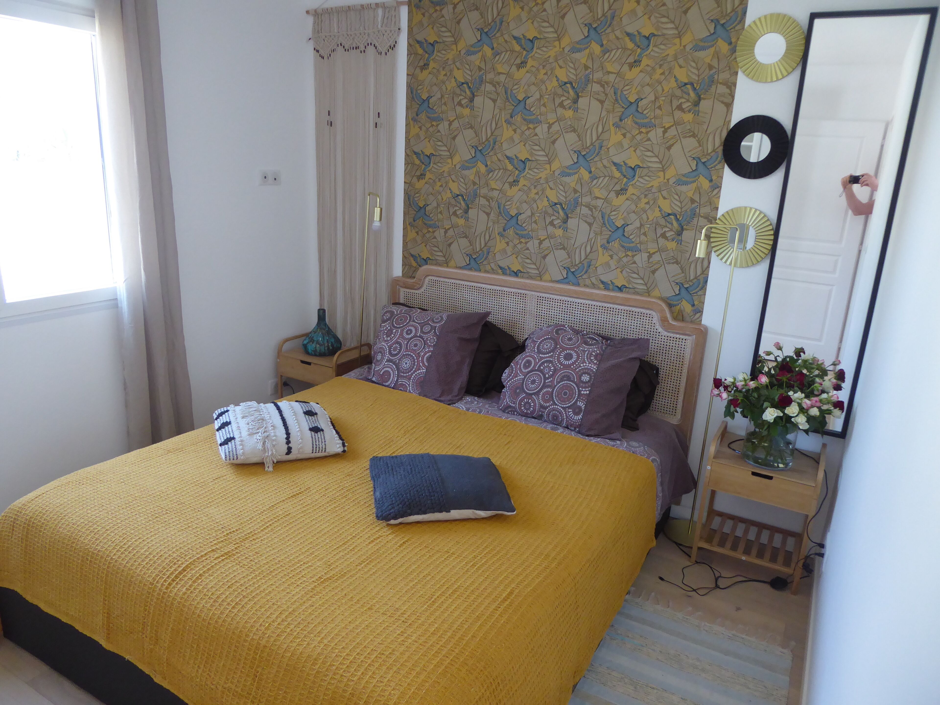 2 habitaciones, escritorio, tabla de planchar con plancha y wifi 
